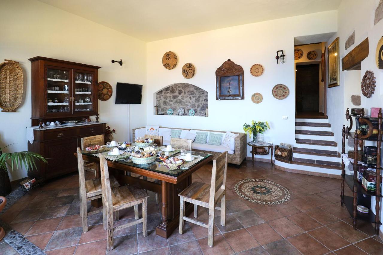 Bed and Breakfast La favola antica Castelsardo Esterno foto