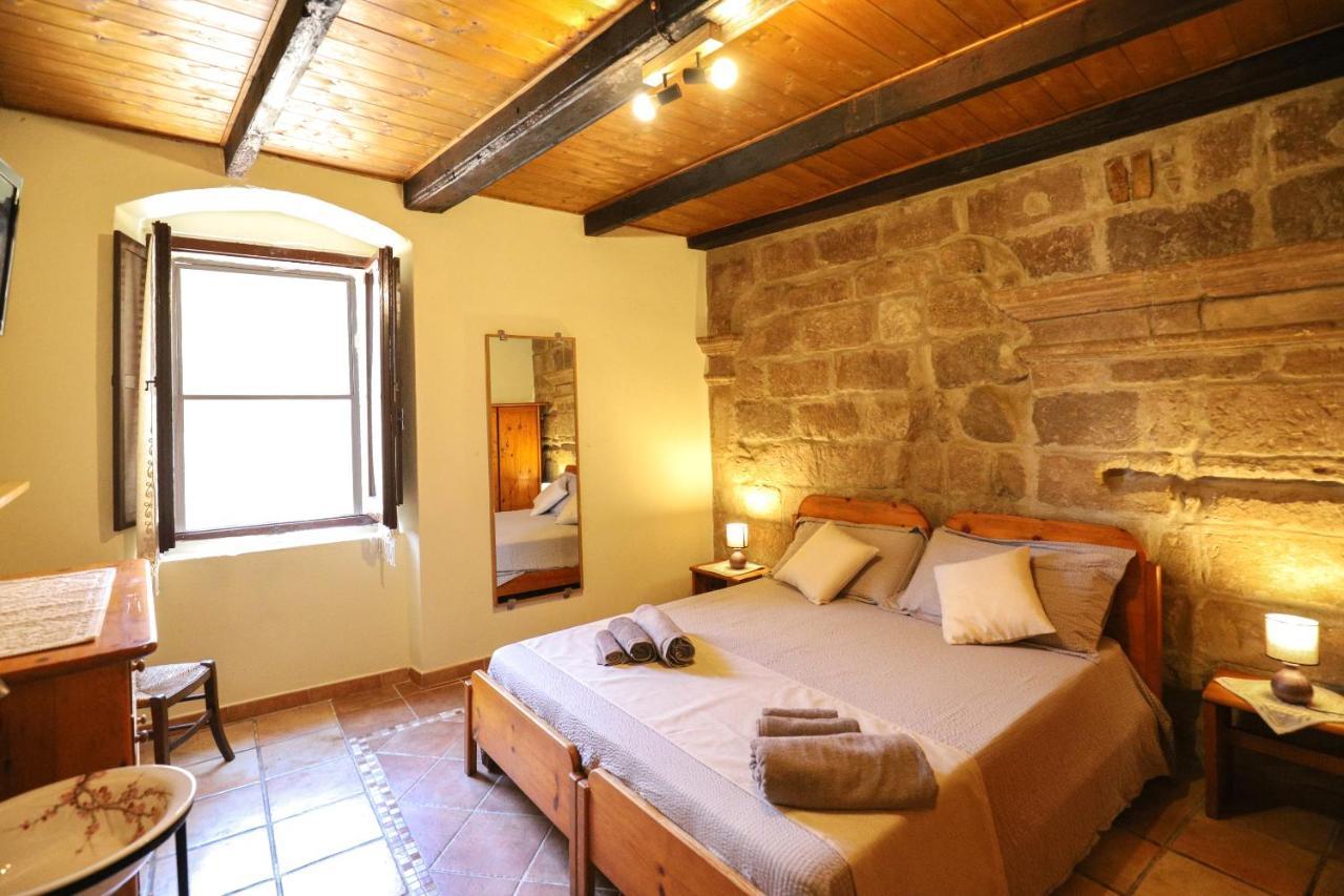 Bed and Breakfast La favola antica Castelsardo Esterno foto
