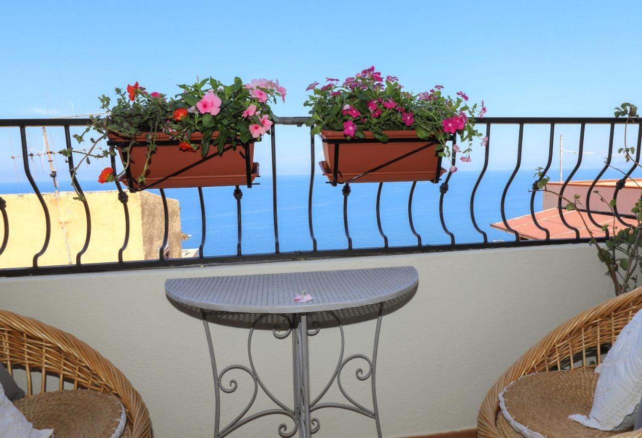 Bed and Breakfast La favola antica Castelsardo Esterno foto