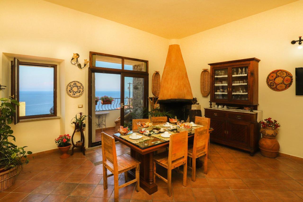 Bed and Breakfast La favola antica Castelsardo Esterno foto